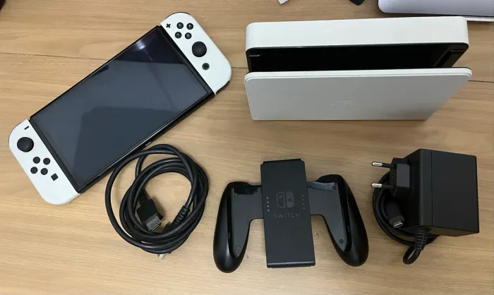 Nintendo Switch OLED DESBLOQUEADO