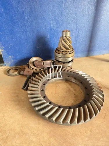 cod. 824 - DIFERENCIAL TIMKEN 7 P 43 MERCEDES - Tk Tratores Nova Andradina-MS