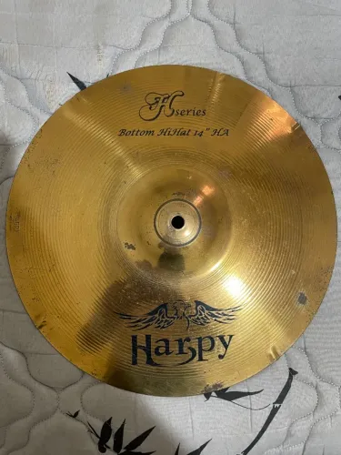 Hi-hat (chimbal) Harpy H Séries 14? B8