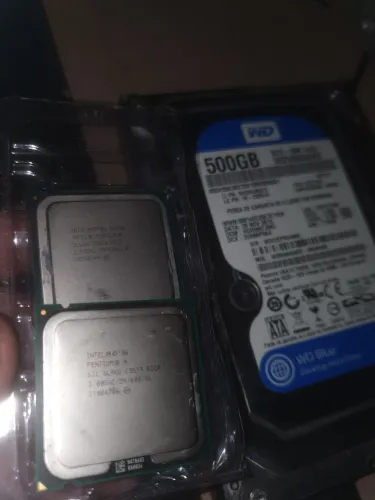 2 prossesador 775 e um HD de 500gb