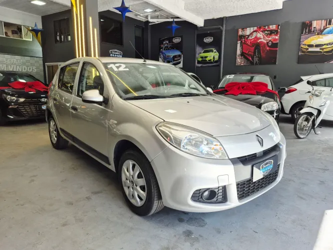 Sandero Expression 1.6 Flex 8V