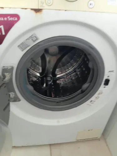 Vendo máquina lava e seca