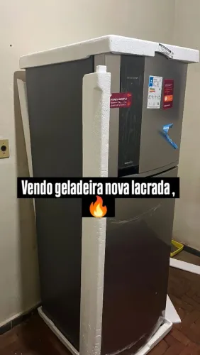 Geladeira lacrada 