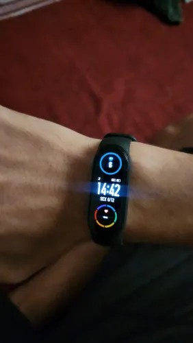 Xiaomi mi band 6