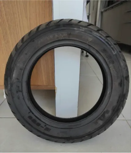 Pneu de scooter novo aro 10, modelo 3.00