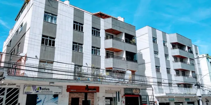 Excelente Cobertura na Av. Olegário Maciel