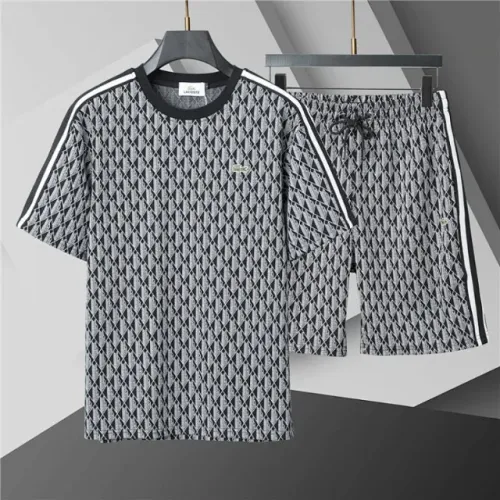 Conjunto Lacoste ver a DESCRIÇÃO