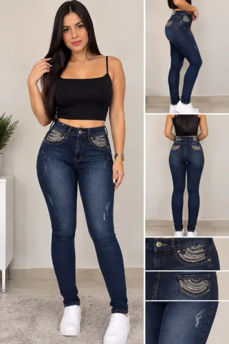 Tenho umas roupas para bazar , peças novas e usadas , negociável