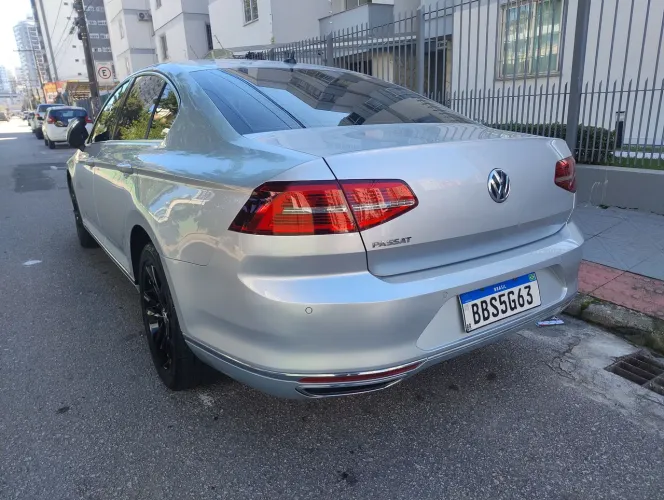 Volkswagen Passat Highline 2.0 TSI 220cv Tip. 2018