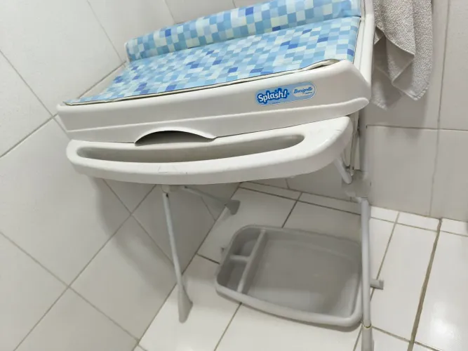 Banheira com trocador 