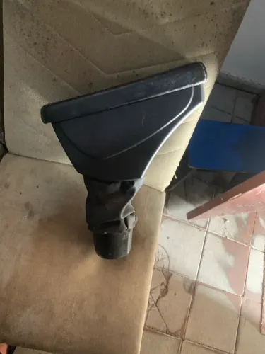 Apoio de braço para Dan Renault