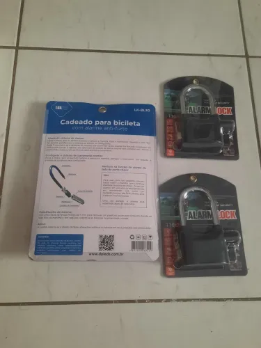 CADEADO ANTI FURTO PARA BICICLETAS, MOTOS , PORTÃO DE CASA LOJAS DISPARA UM ALARME 110DBA