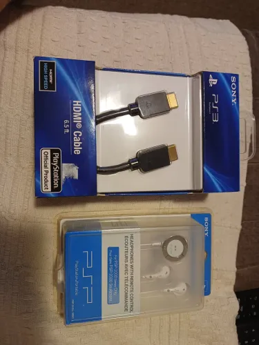 Cabo HDMI ps3 + fone PSP(lacrados)