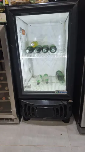 geladeira / cervejeira expositora porte de vidro