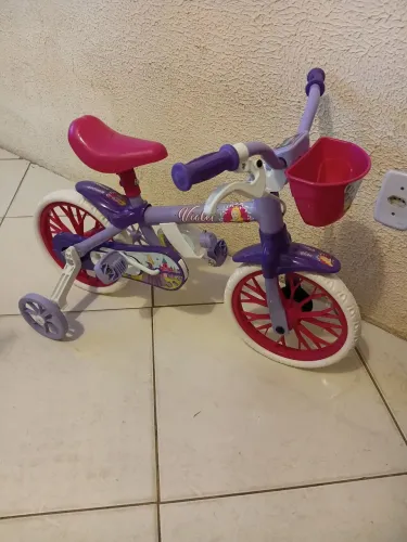 Bicicleta aro 12 nova valor 180,00 reais tem conversa aceito oferta 