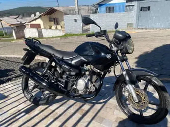 Vende-se Factor 125 2011 Preta