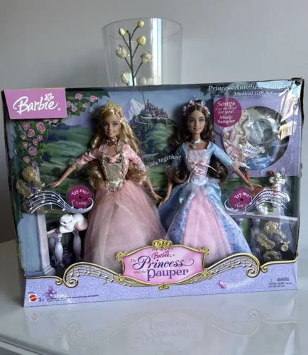 Barbie Doll a Princessa e a plebeia 
