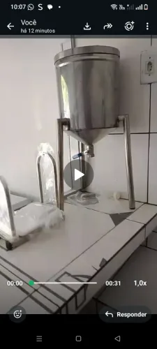 Vendo Maquinário de açaí fizer imterecados preço a negociar