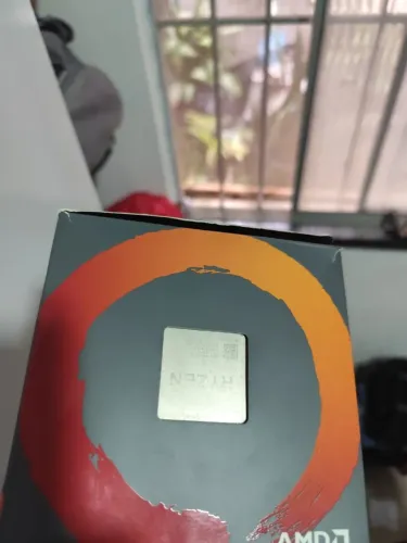 Processador Ryzer 5 1600AF, 12 manômetros litografia,6 núcleos 12 theads em perfeito esta