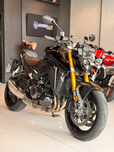 SUZUKI - GSX-S1000