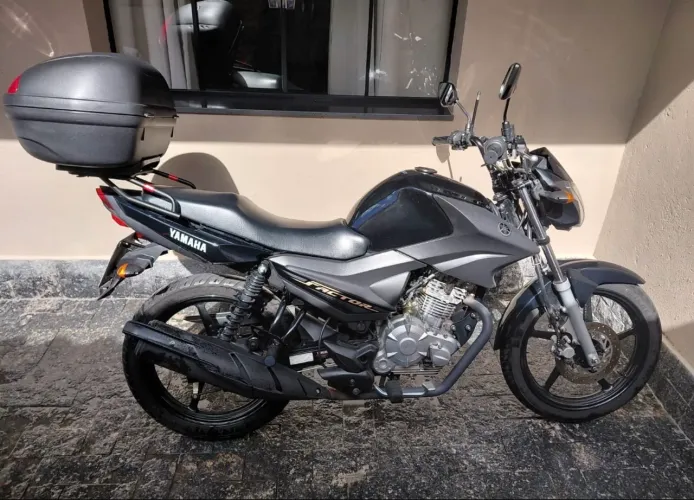 Yamaha YBR factor 125 2025