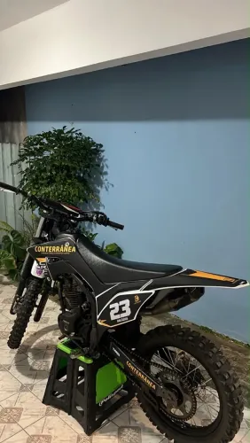 CRF 250 F 2024