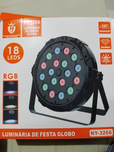 Vende se duas luminárias de festa globo 18 leds