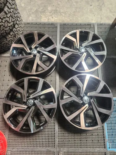 Rodas Originais Polo GTS aro 18