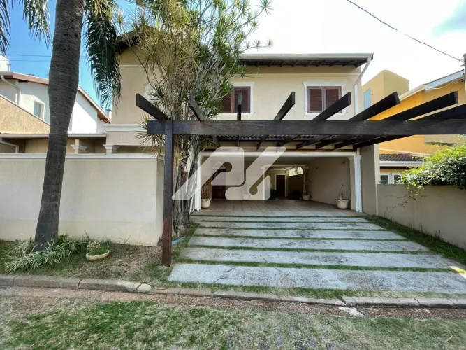 Casa de 600m² em Condominio e 4 Suítes Próximo ao Colégio Notre Dame em Campina