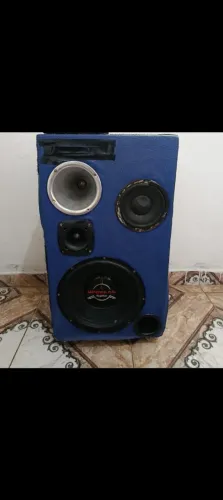 Vendo caixa trio TD funcionando 