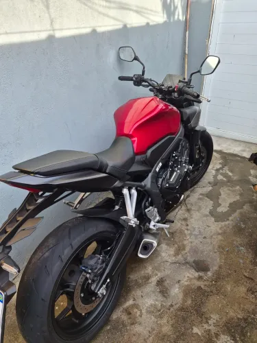 Moto na garantia 