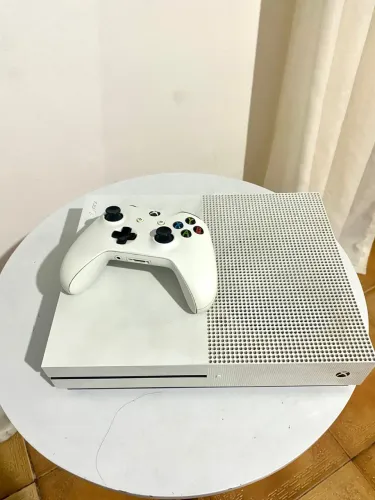 Xbox One S 1TB Branco Impecável + Controle Original 