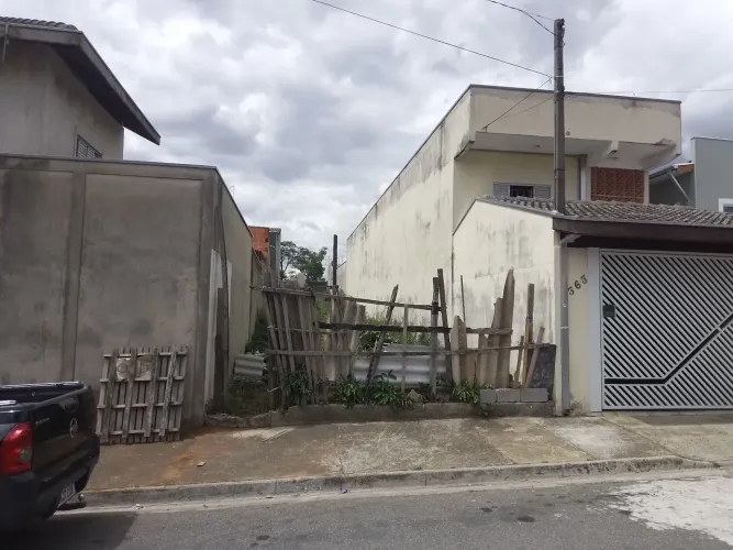 Terreno no Cruzeiro do Sul - Vendo ou troco