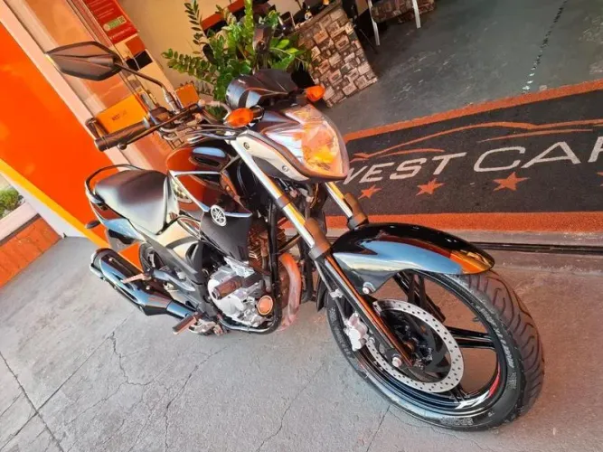 YAMAHA FAZER YS250 2012
