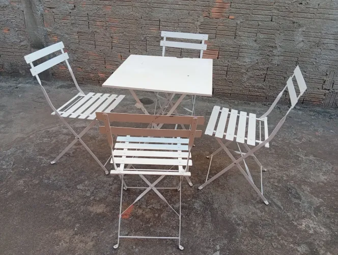 Mesa completa de ferro