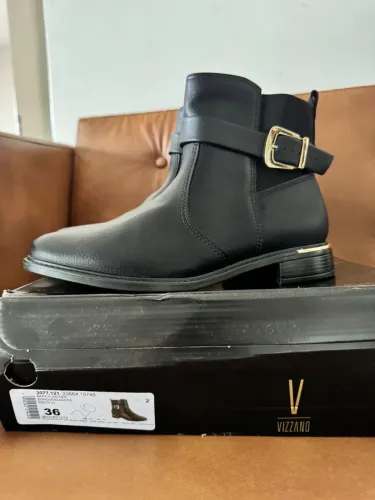 Botas cano curto