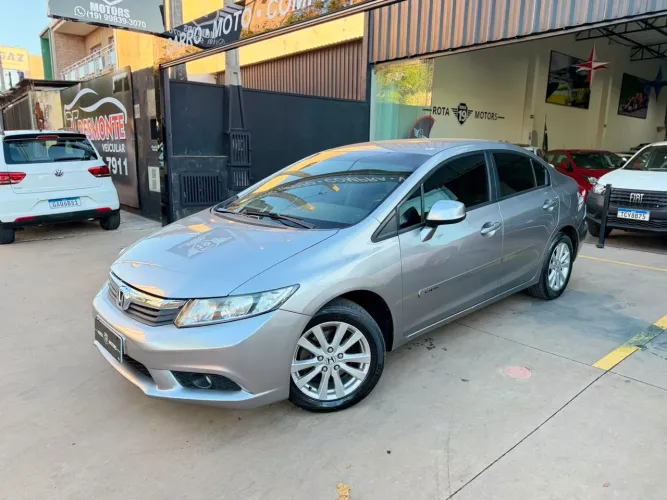 Honda Civic Sedan LXS 1.8/1.8 Flex 16V Mec. 4P 2014