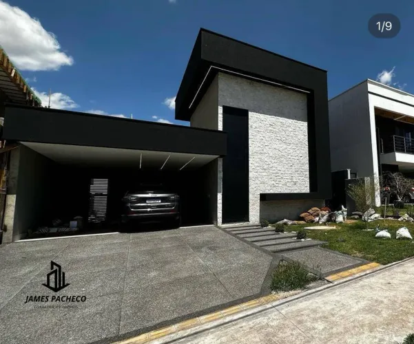 Casa à Venda em Condomínio Fechado, Residencial Araguaia