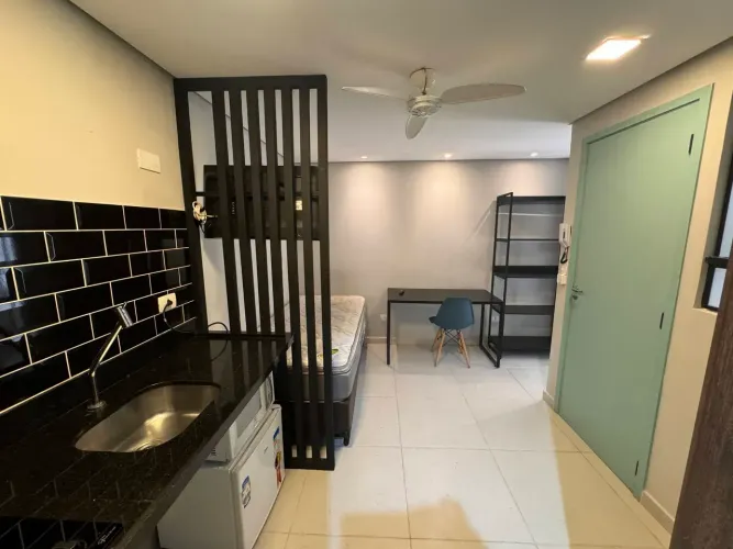 Imóvel para aluguel possui 20 metros quadrados com 1 quarto