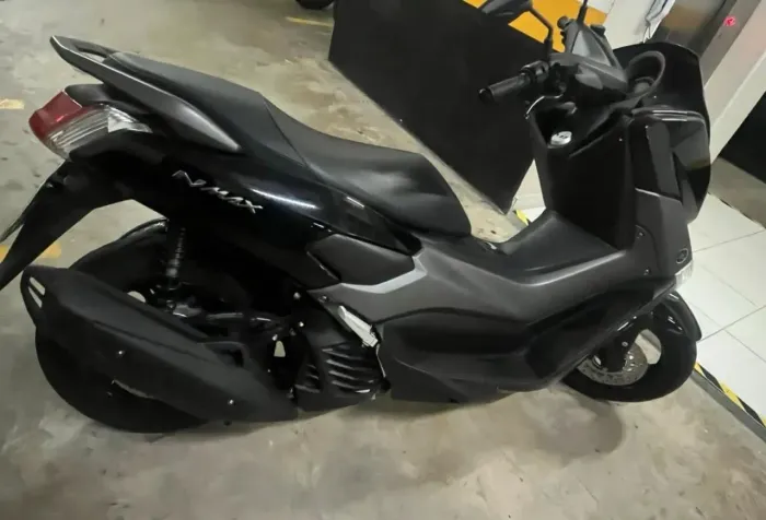 Vendo nmax 2020 revisada 33 mil km 
