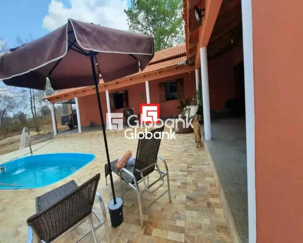 Fazenda/Sítio/Chácara em Ubaí, no bairro Zona Rural, à venda.