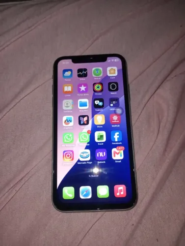 iPhone 11 64Gb face id off todas operadoras câmera áudio ok sem trincos bateria 73%