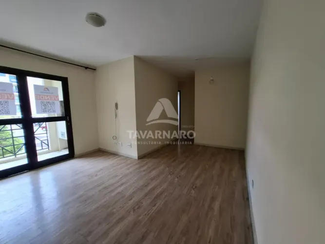 Apartamento em Uvaranas com 03 Dormitórios (sendo 1 suíte) no Residencial Lagoa Dourada!