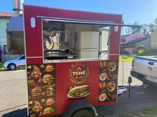 Treiler de Lanche 