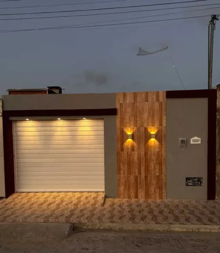 Ref. 372 (G) linda Casa REFORMADA, PODE SER FINANCIADA! Bairro Lamarão [9329]