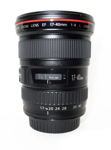 Lente CANON EF 17-40mm F4 L USM