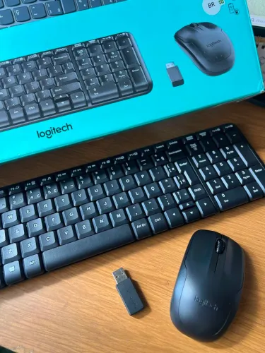 Kit Teclado + Mouse Logiteck Mk220