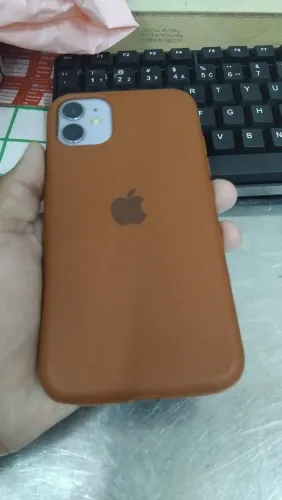 Iphone 11/ 128 gigas/ face id ok.