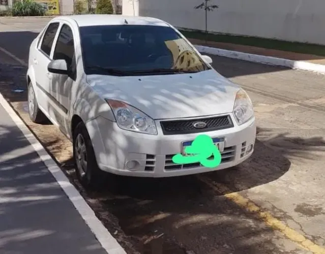 Ford Fiesta Sed. 1.6 8V Flex 4P 2009