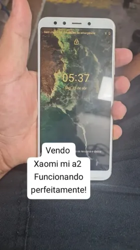 Celular xaomi mi A2 usado